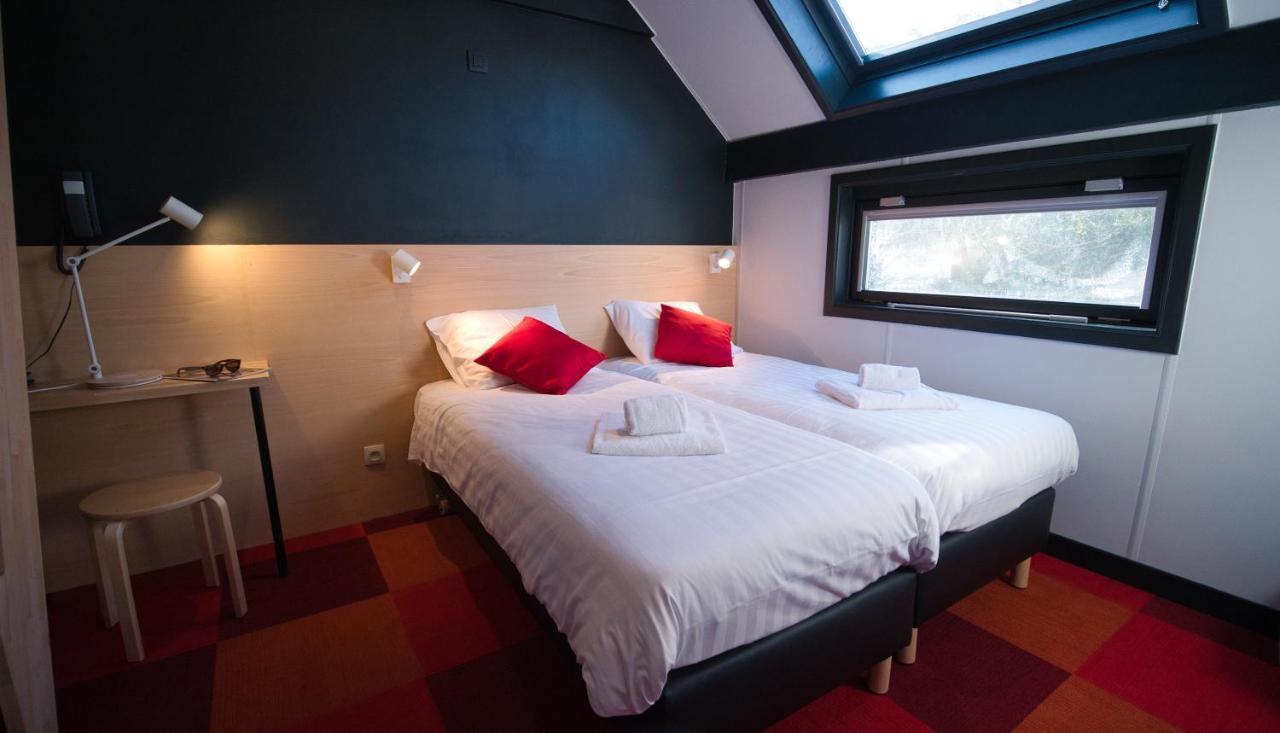 Hotel Aquatel Динант Екстериор снимка